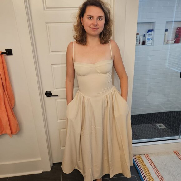 Chiara London - Summer Dress - US 6 - Picture 2 of 3